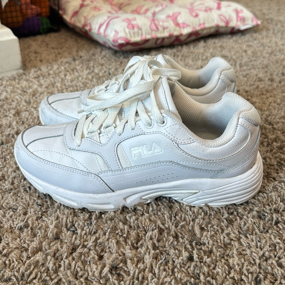 Fila White Chunky Sneakers Size 7.5